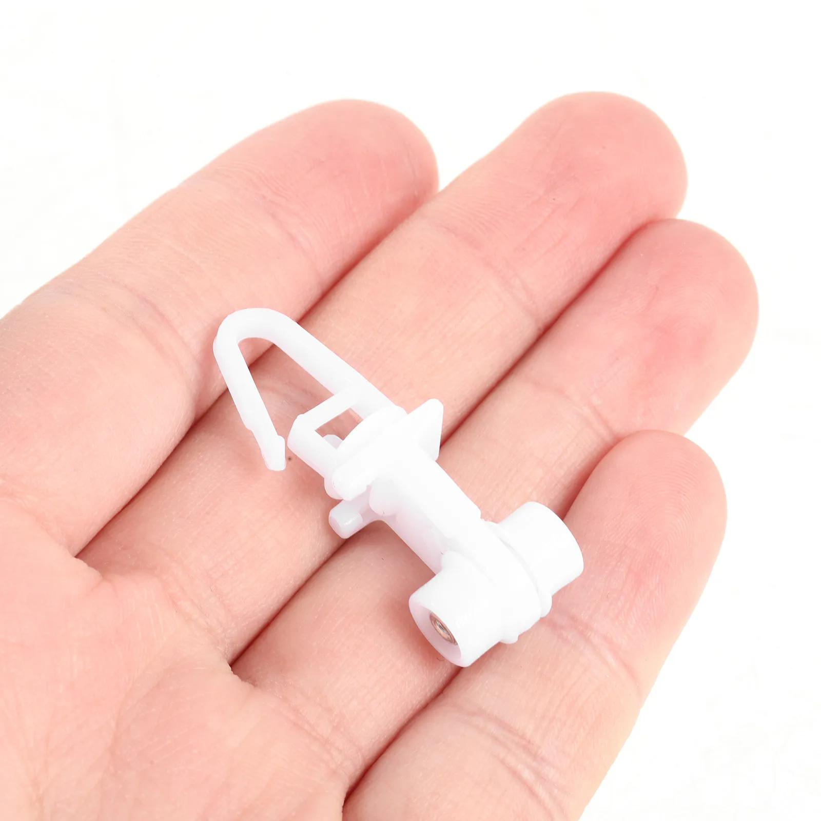 

30Pcs Curtain Track Rollers Silent Gliding Ceiling Mount Curtains Hooks Heavy Duty Smooth Plastic Slides for Home Office Window