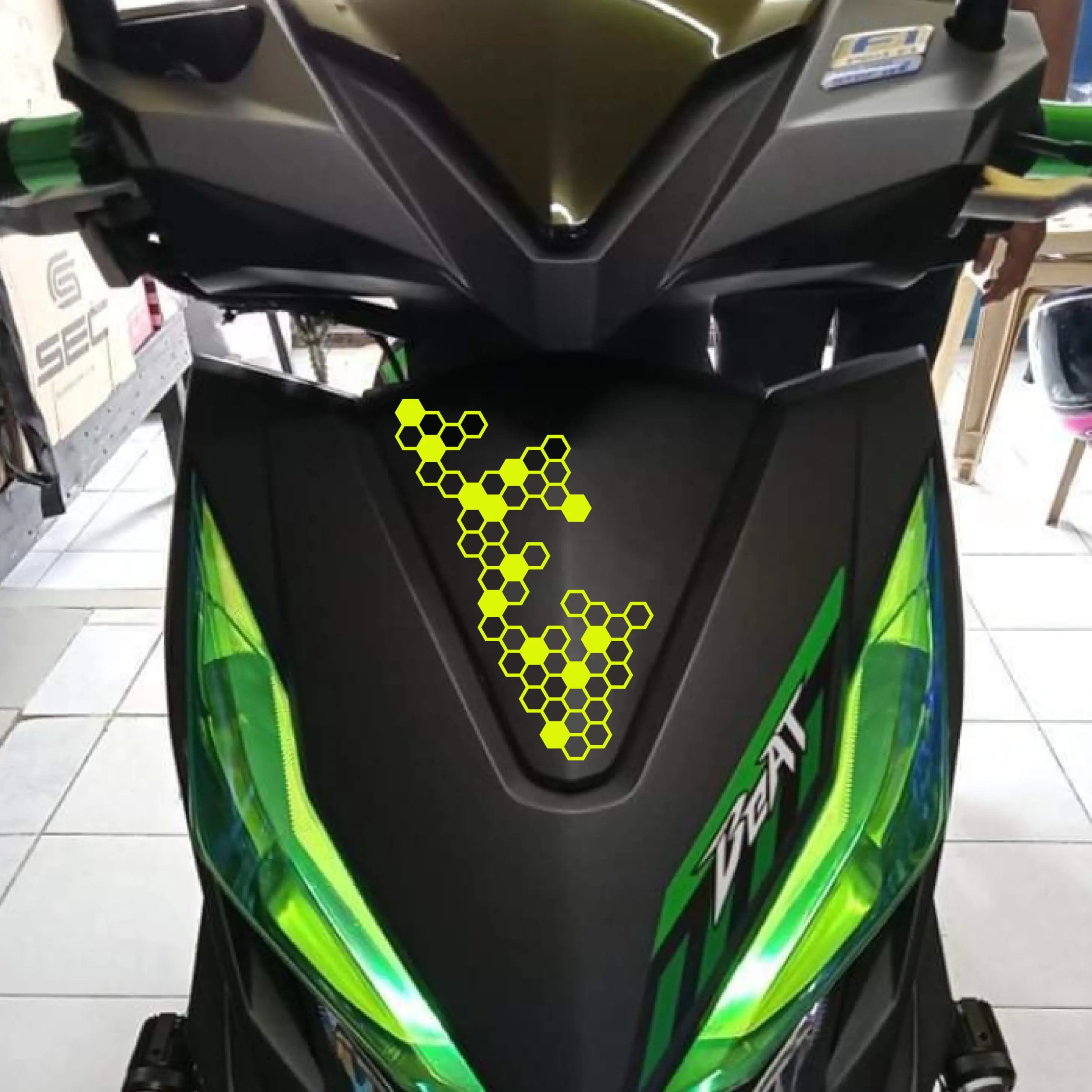 Motorcycle Front Panel Stickers Modification Waterproof Honeycomb Reflective Decal