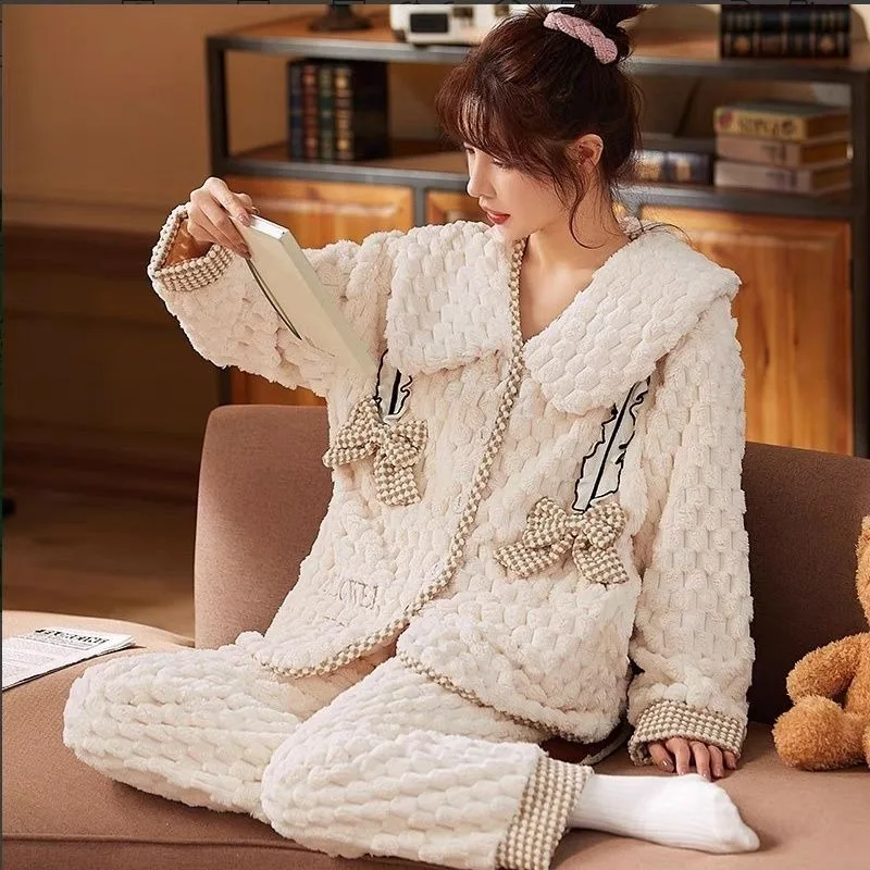 

Coral Fleece Women Autumn and Winter Two-piece Doll Collar Loungewear Intensification Princess Warm Can Be Worn Outside