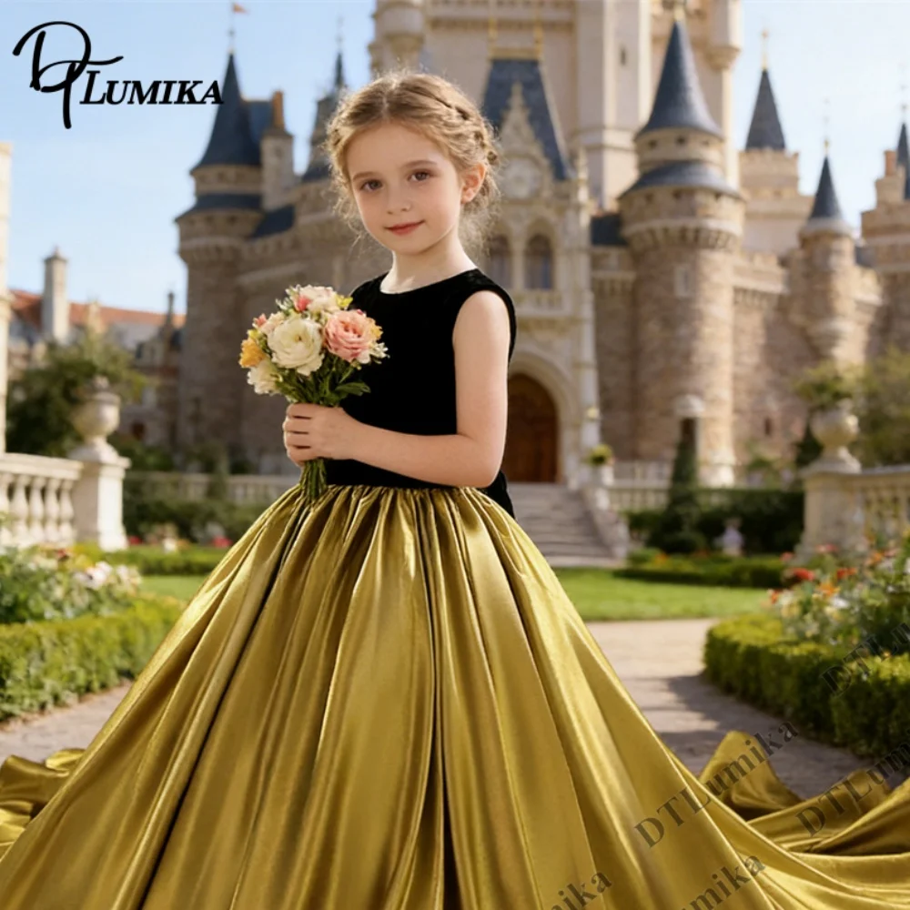 

Metallic Gold A line Girls Formal Dress, Elegant Black Sleeves Flower Girl Dresses for Wedding, Court Train Birthday Party Gown
