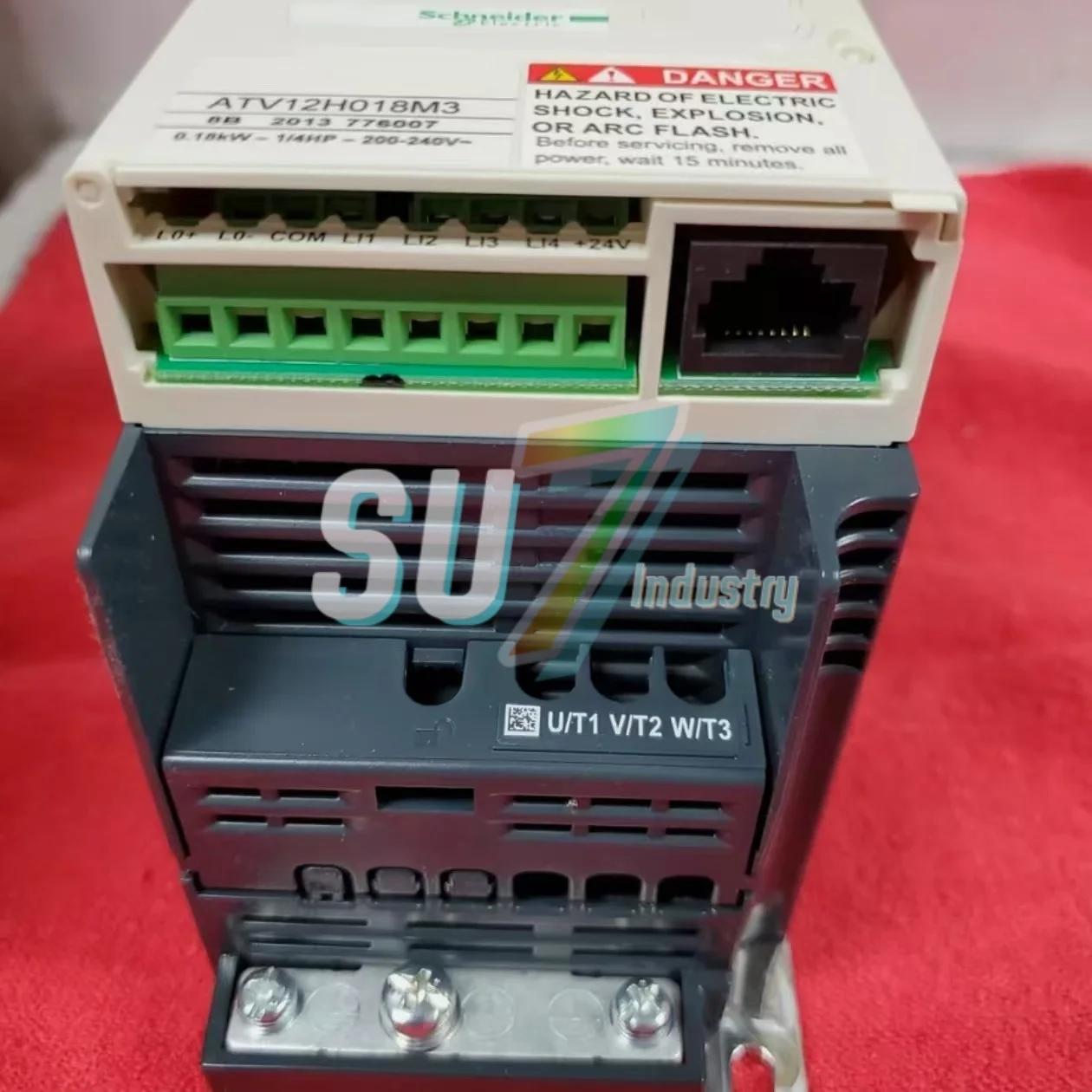 Nouveau convertisseur de fréquence en boîte ATV12H018M2X ATV12H018M3 ATV12H037F1