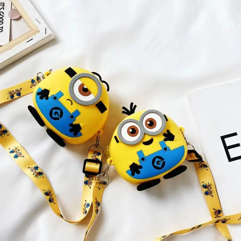 Minions silicone bag, Despicable Me 4 theme, anime peripheral mini children's purse accessories small satchel, small gifts