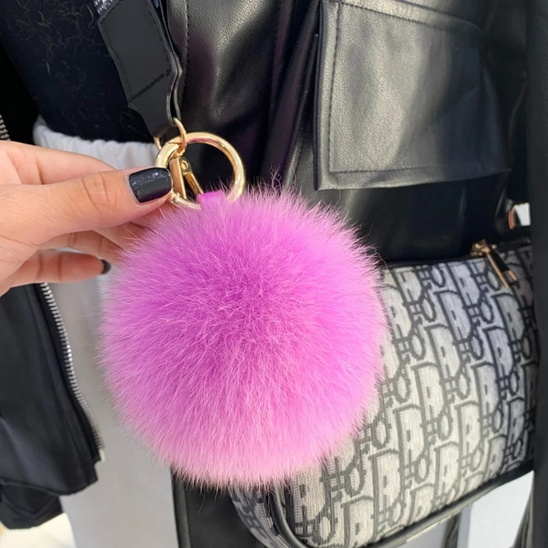 2025 Fluffy Real Fox Fur Ball Pendant Keychain For Women Luxury Pompom Keyring Accessories Bag Decoration Emo Trinket Gifts