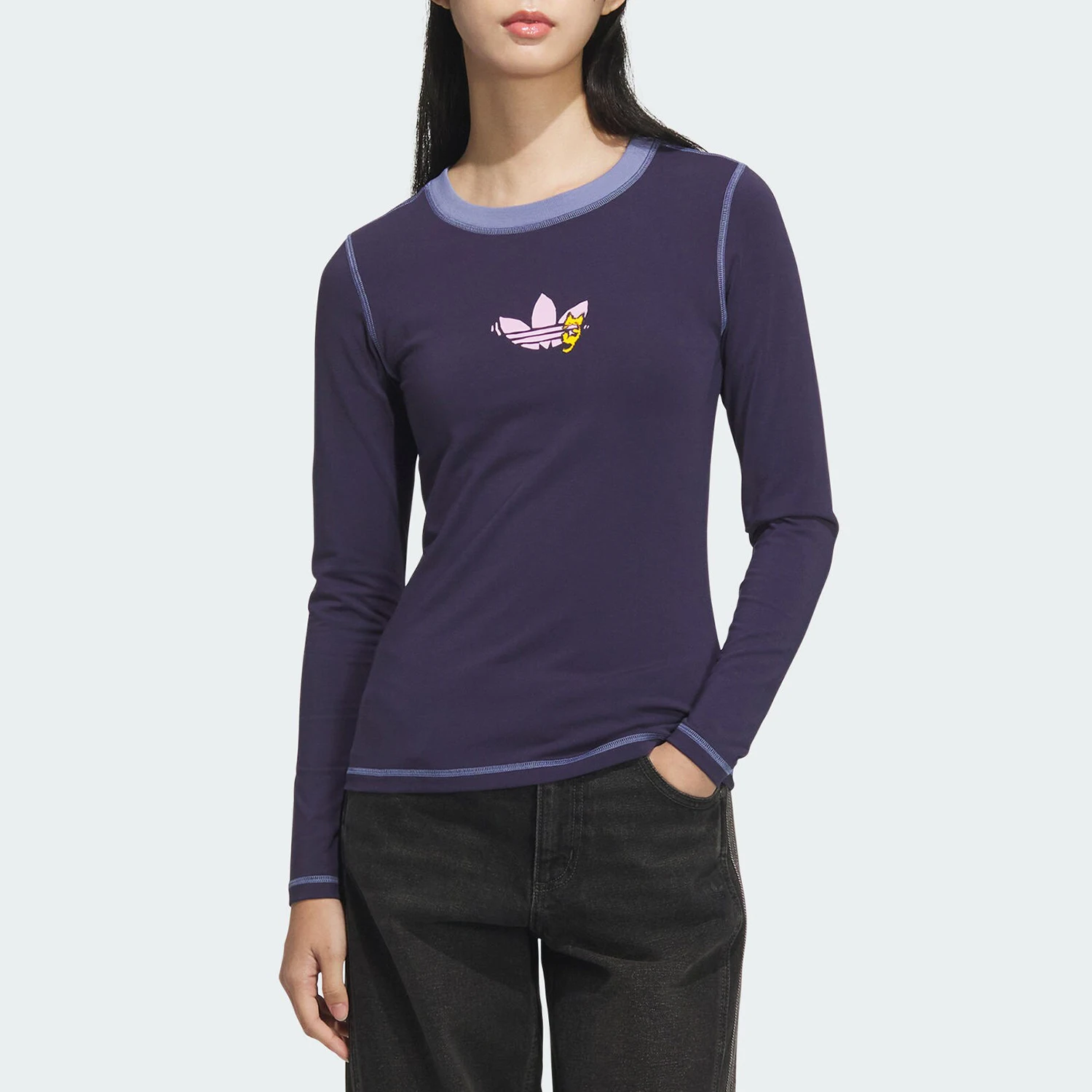 

Adidas genuine genuine Three Stripes Women's Round Neck Print Casual Long Sleeve T-Shirt JL7550