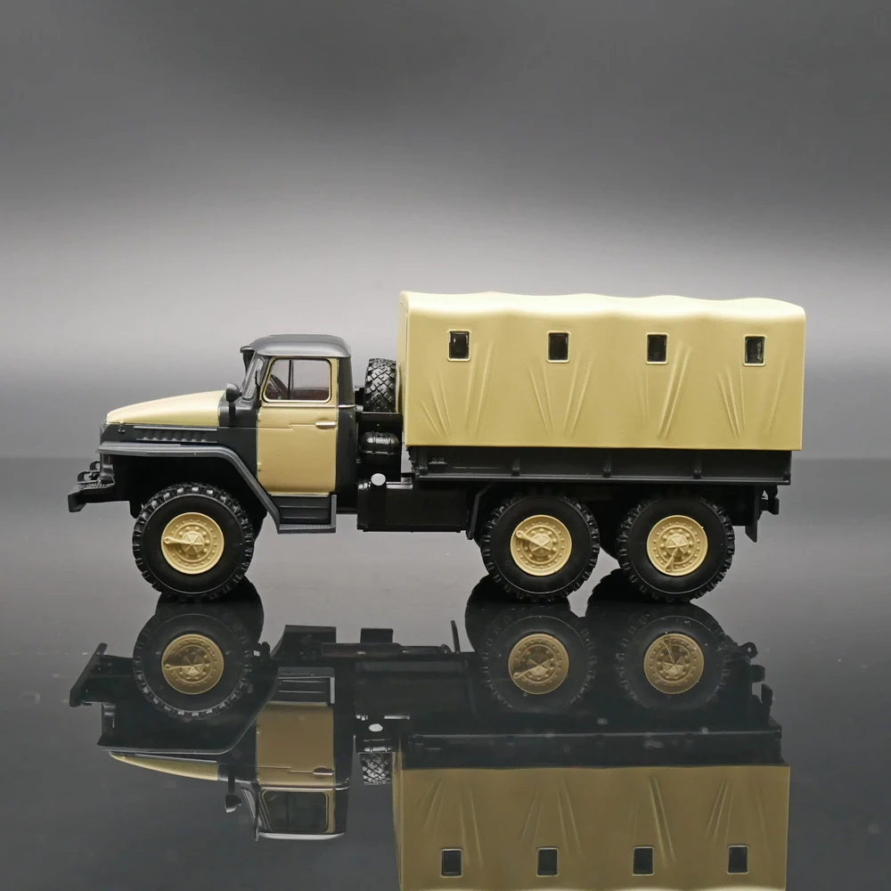 Ixo 1/43 Truck URAL 375 Diecast Car Model Metal Toy Vehicle