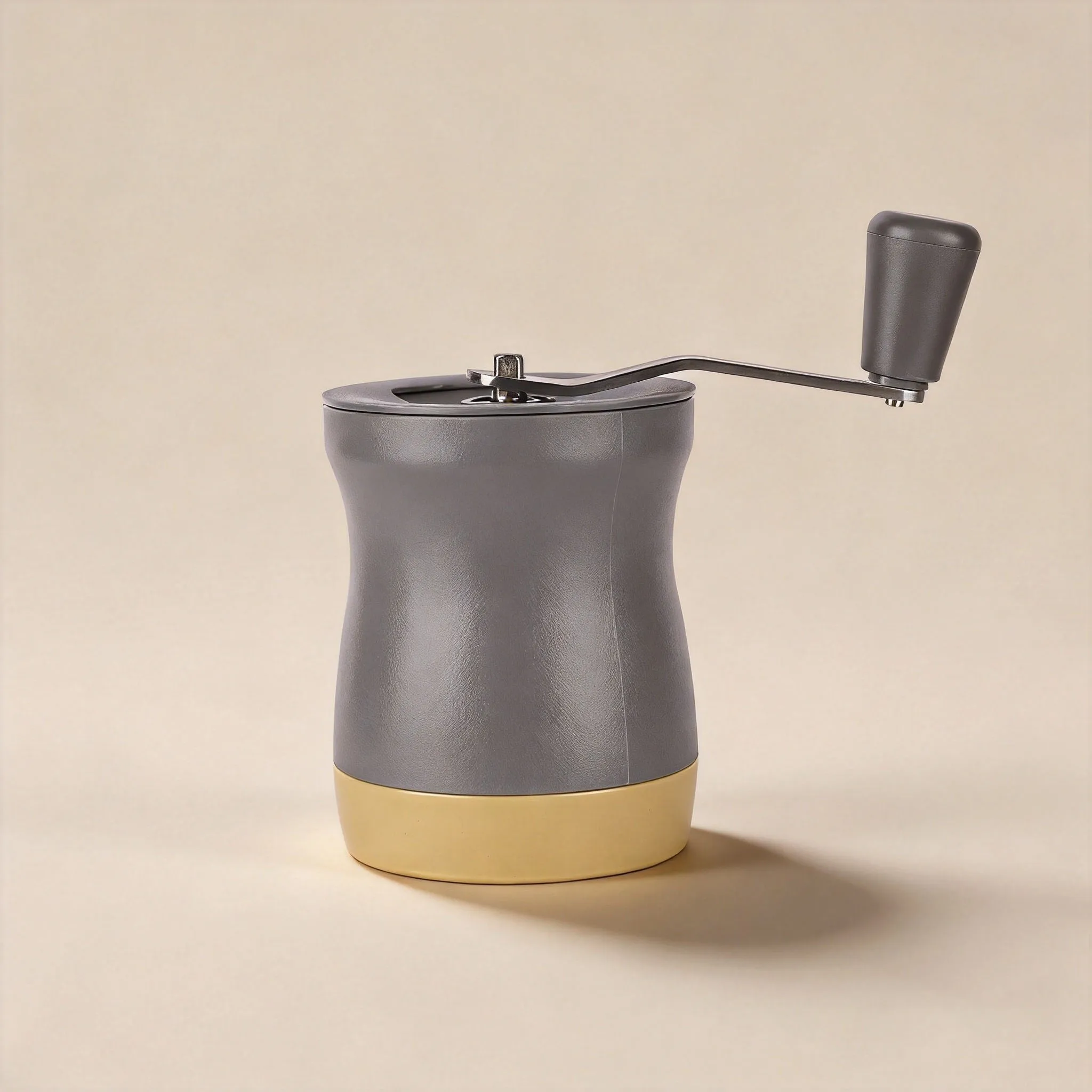 Compact Portable Pill Crusher Grinds Vitamins and Tablet into Fine Powder Suitable for Seniors and Pet Medication Administration