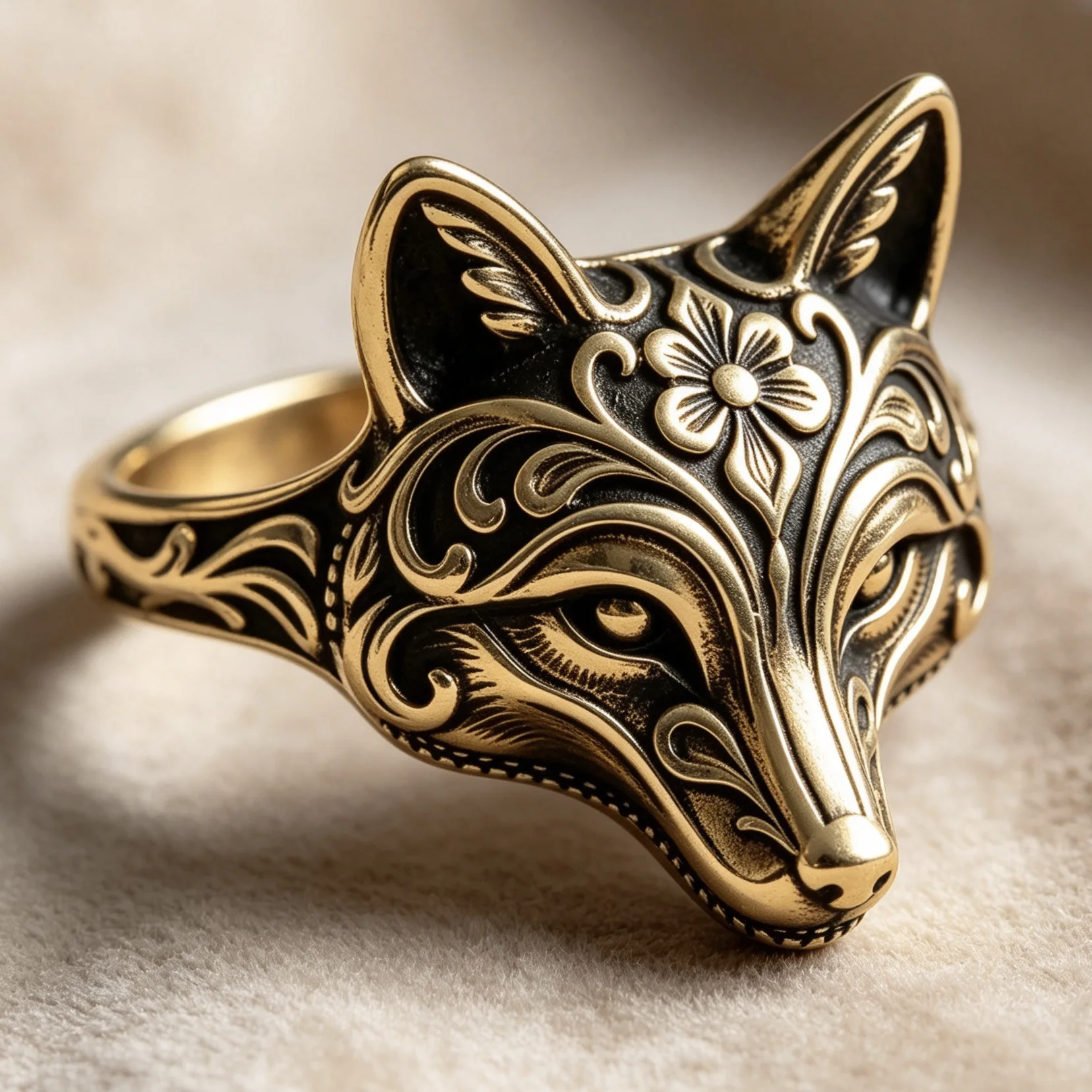 Vintage Bronze Carved Wolf Head Ring for Men, Retro Animal Sculpture Punk Biker Gothic Jewelry Gift for Brother Dad Boyfriend