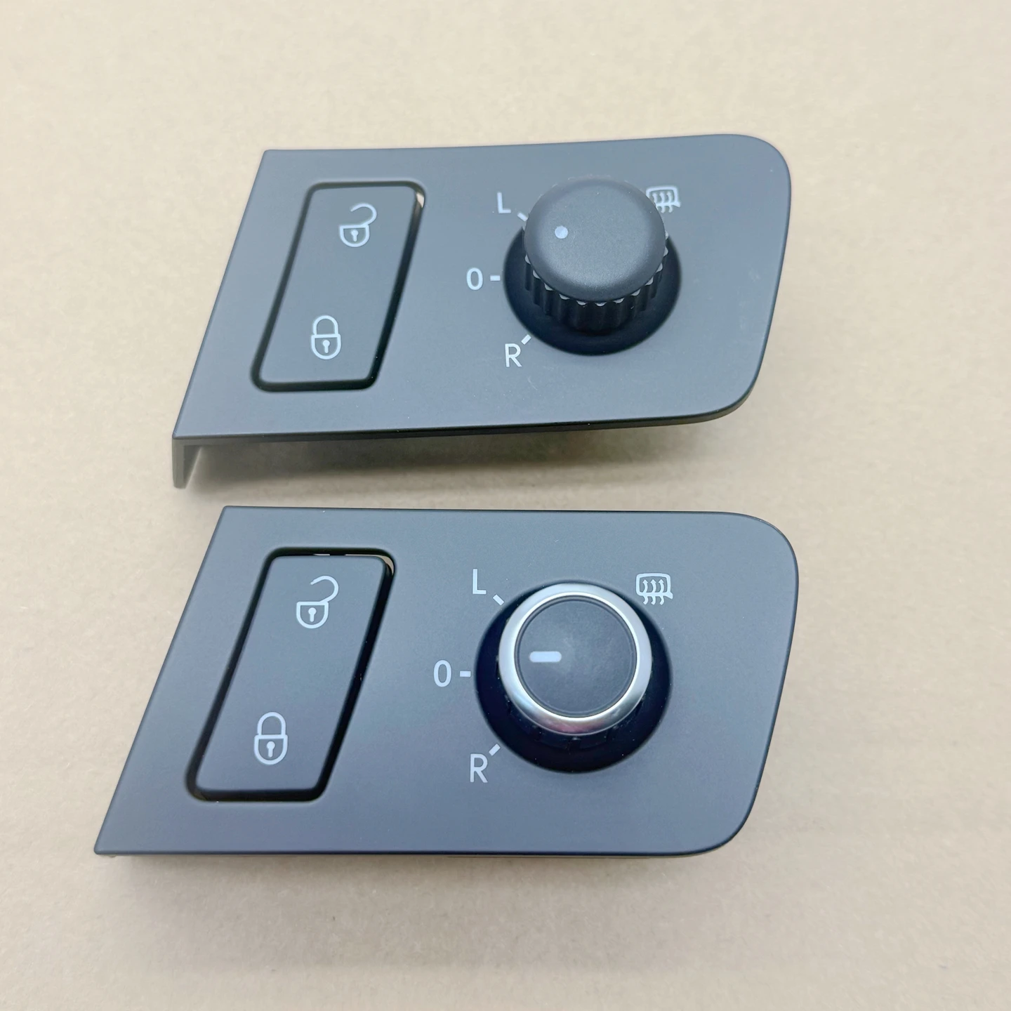 Suitable for Volkswagen Touran reversing mirror adjustment switch, rearview mirror knob, door lock switch 1TD959552 A 1TD959552 2