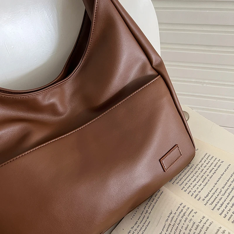 Sac à main en cuir PU souple pour femmes, sac à bandoulière de grande capacité, Simple et décontracté, à larges bretelles, fourre-tout, collection automne-hiver 2022