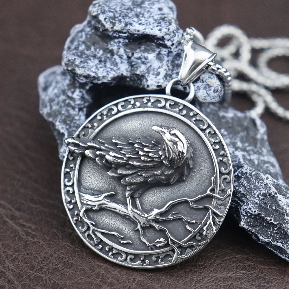 Retro Stainless Steel Viking Raven Necklace for Man Scandinavian Odin Rune Pendant Nordic Amulet Jewelry Accessorie Dropshipping