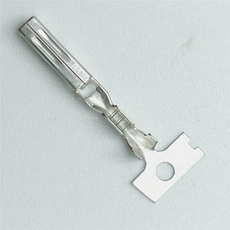 50PCS  1.5 series automobile connector insert spring 7116-1300  terminal original
