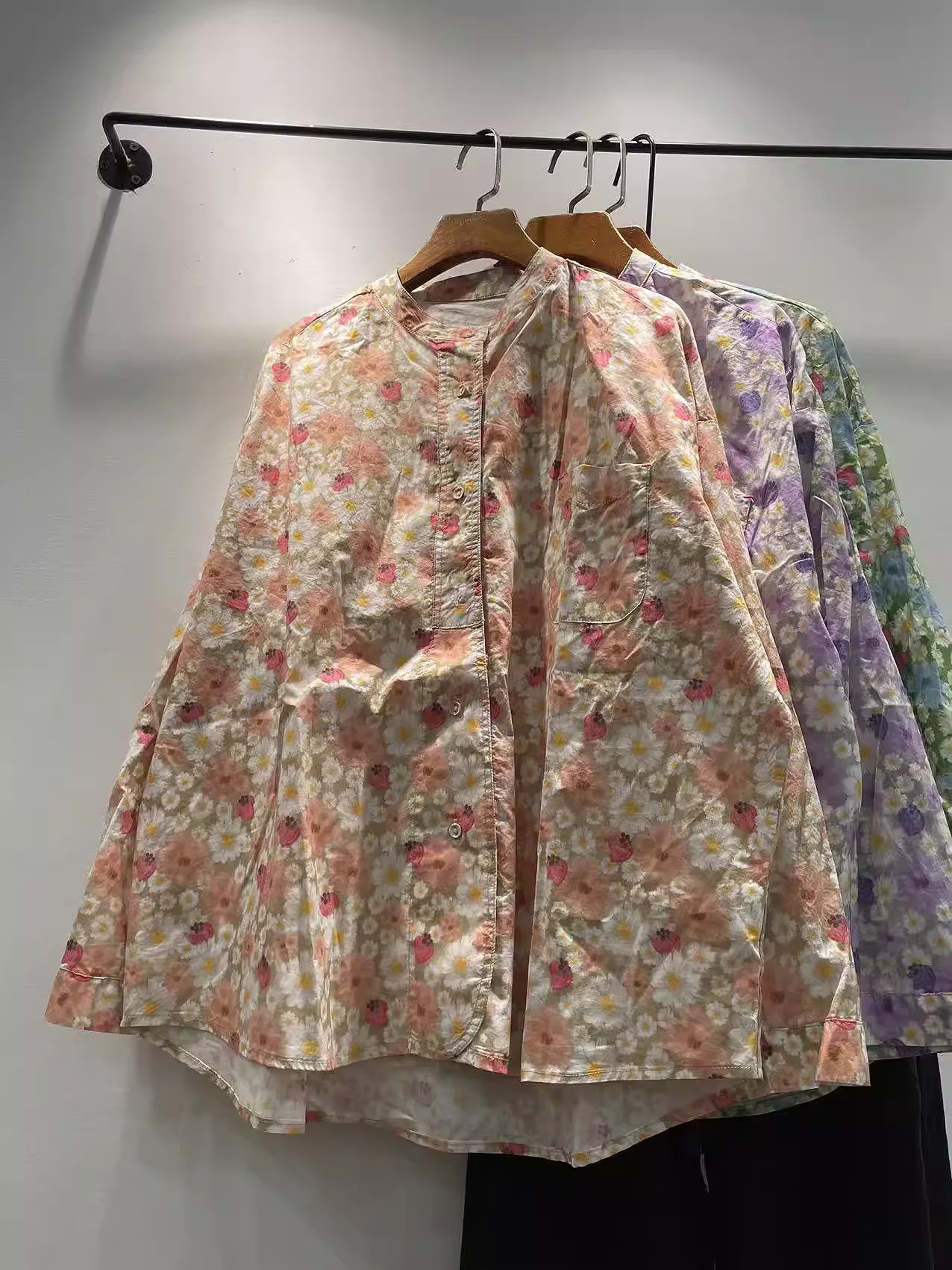 

Женская рубашка из 100% хлопка в японском стиле с воротником-стойкой, зеленая, розовая, фиолетовая, с цветочным принтом, блузки с длинными рукавами для женщин, топы