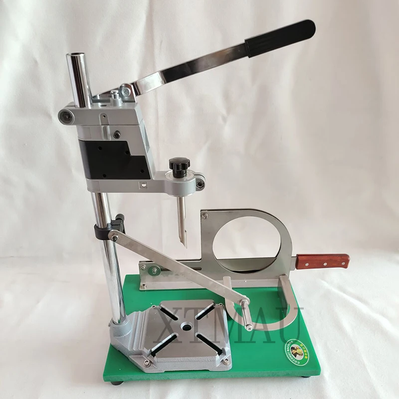 آلة فتح ثقوب جوز الهند اليدوية أدوات المطبخ فتاحة قشرة جوز الهند