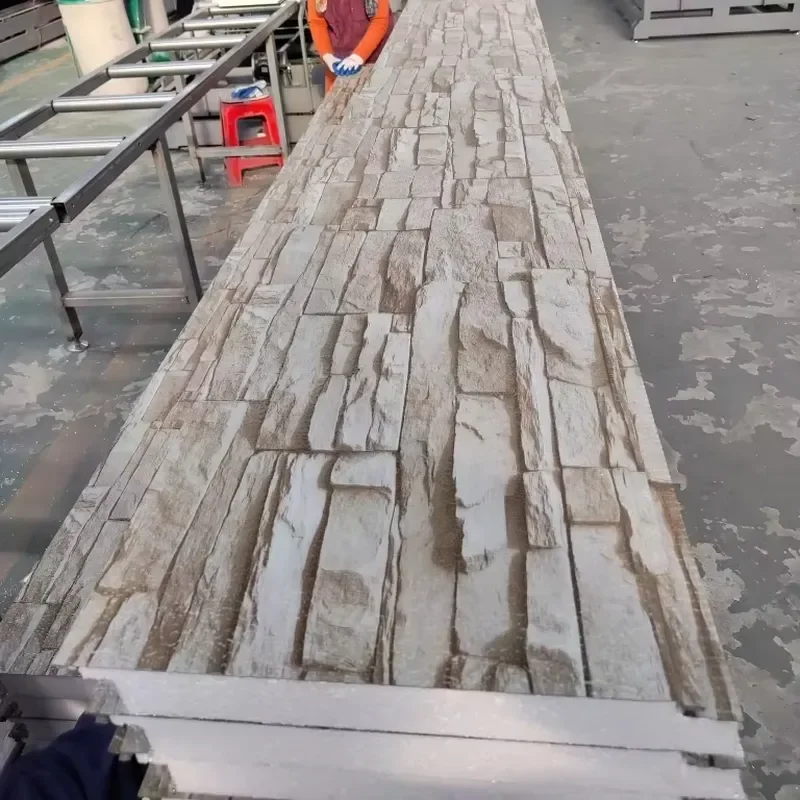 Modern Design Integrated Sandwich Panels Wholesale Polyurethane Metal Insulation Carved Board for Exterior Wall Decorative