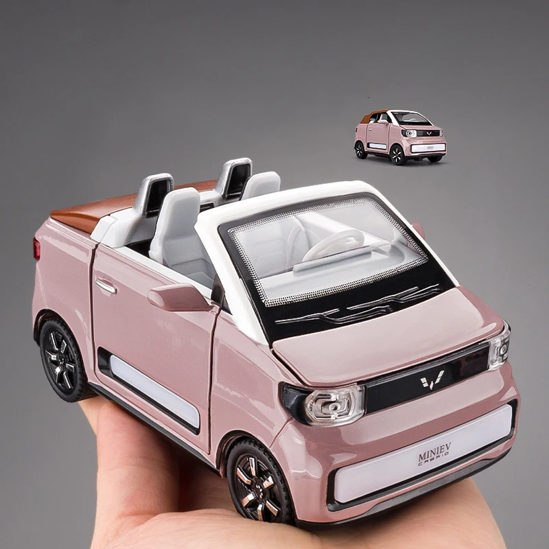 1:24 WuLing MINI EV Convertible Alloy Model Car Toy Diecasts Metal Casting Sound and Light Car Toys For Children Vehicle