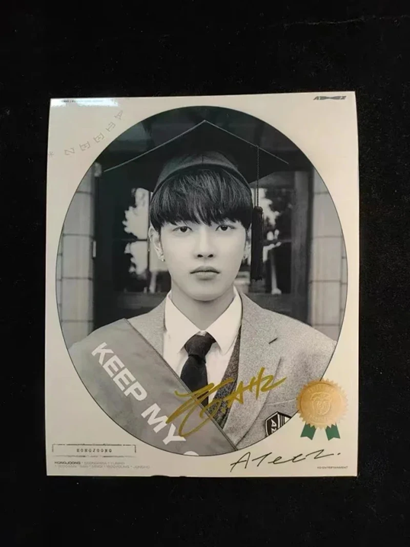 Signature photo of Korean celebrity ATEEZ Kim Hong Joong as gift to friend