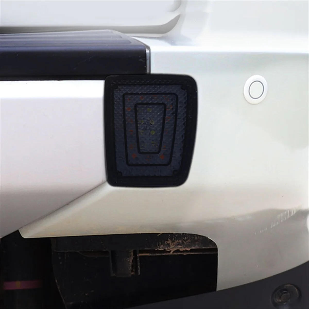 

ABQA-Car Reversing Light Multifunctional Rear Fog Lamp Rear Bumper Lights Assembly for Mitsubishi Pajero V97 V93 V87 Bobcat