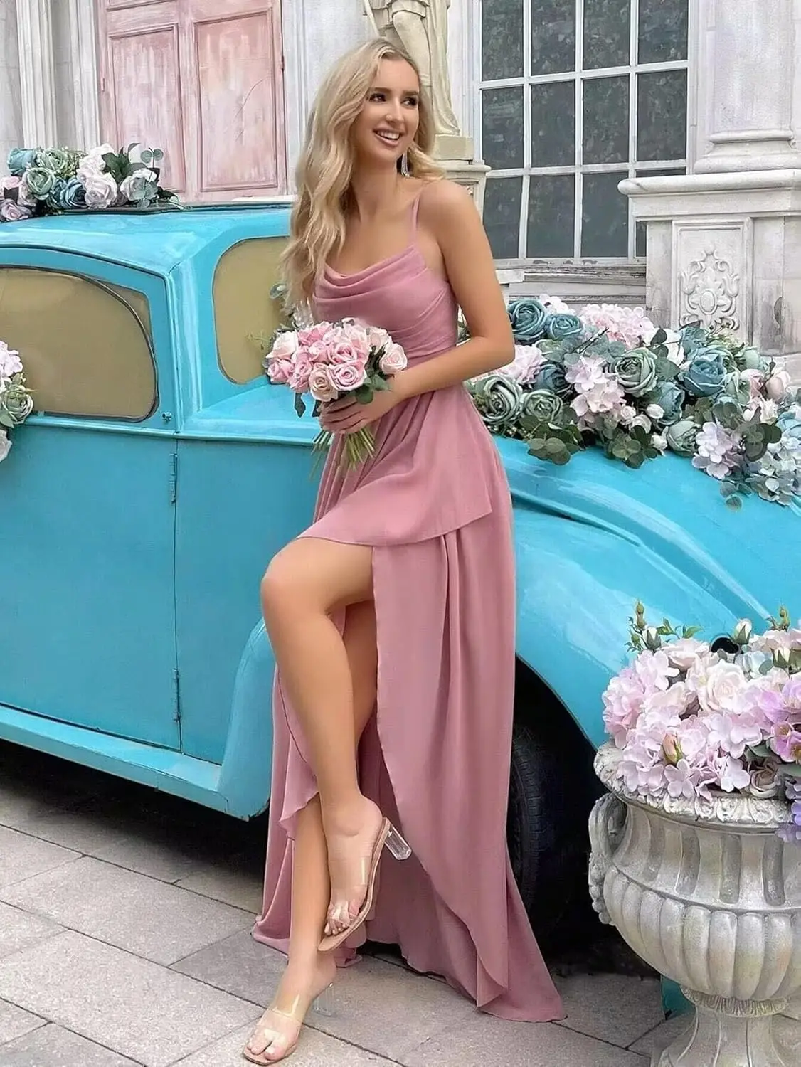 Abiti da damigella d'onore lunghi in chiffon per donna Abito da ballo a trapezio con cinturino per spaghetti con abiti formali con volant a fessura e tasche