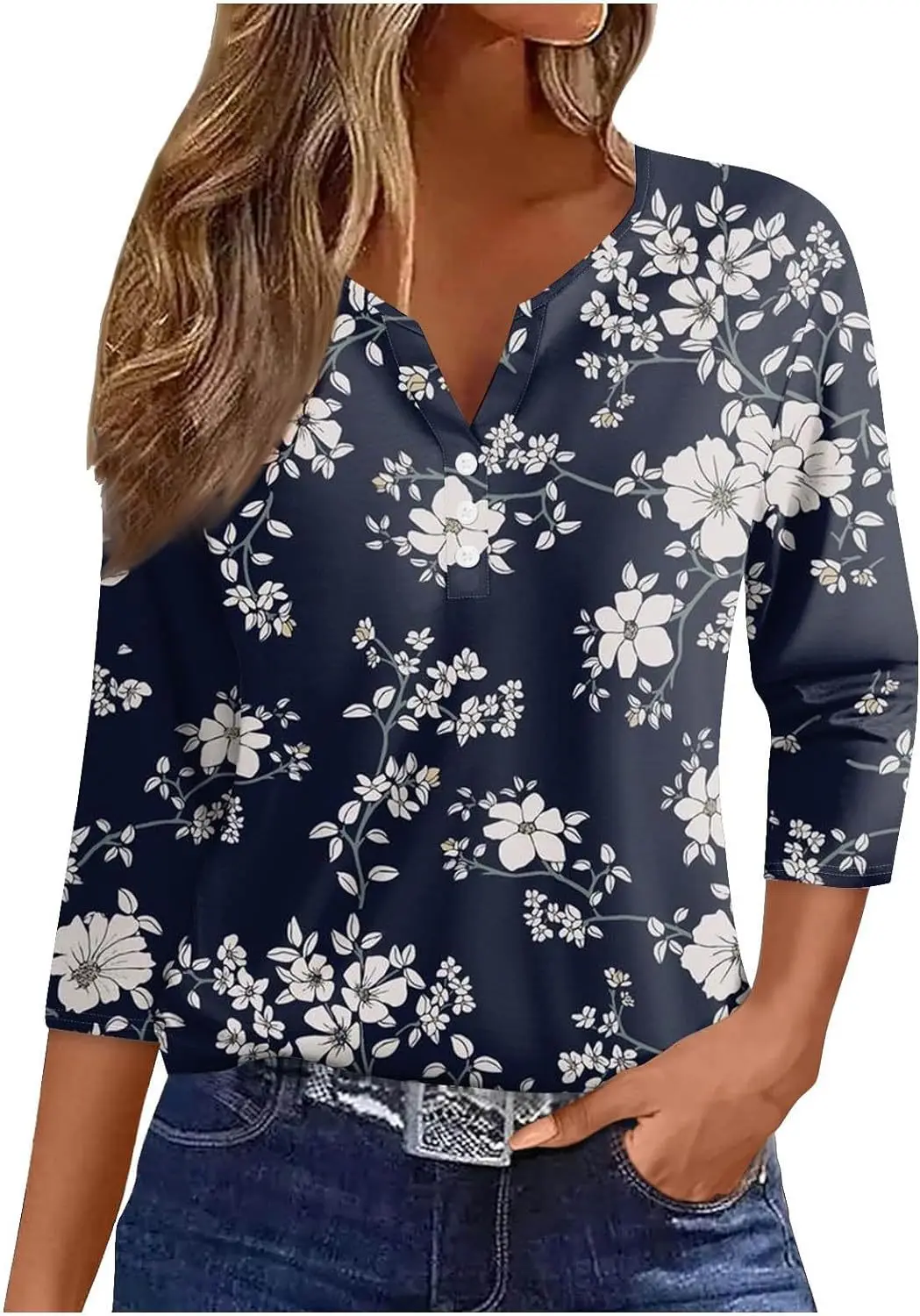 

Spring And Summer New Seven Quarter Sleeved T-Shirt With Buttons, Cross-Border Plant-Based Women's Loose Casual TopWG23