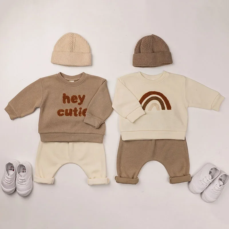 

2024 New Autumn Baby Clothes Boys Sports Suit 3M-3T Infant Girls Cute Letter Sweatshirt + Pants 2Pcs Toddler Casual Outfit