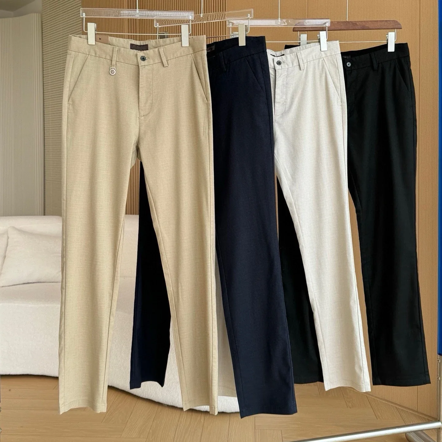 

LP Comfortable and Breathable Cotton and Linen Men's Slim-Fit Straight Pants 25ss