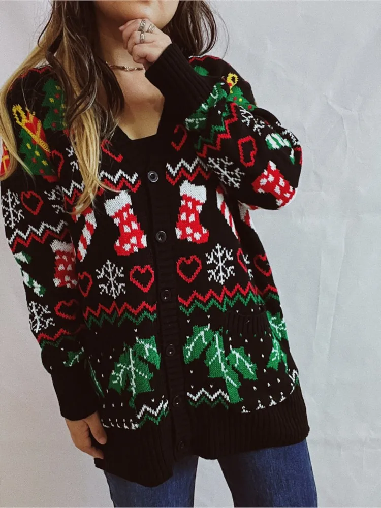 

2025 Autumn And Winter New Long-sleeved Sweater Single-breasted V-neck Christmas Theme Versatile Knitted Cardigan Sweater Women
