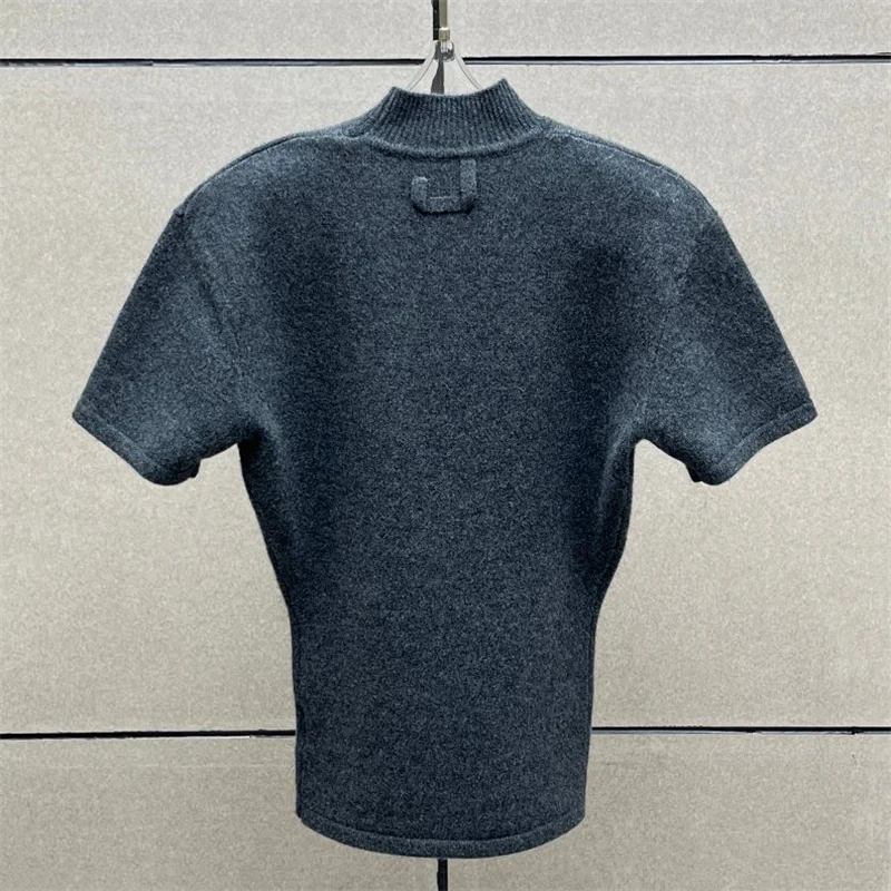 Damski sweter Nowy elastyczny, dzianinowy, dopasowany krótki rękaw, idealny na zimę 2025, 100% wełna, golf, damski pulower z golfem.