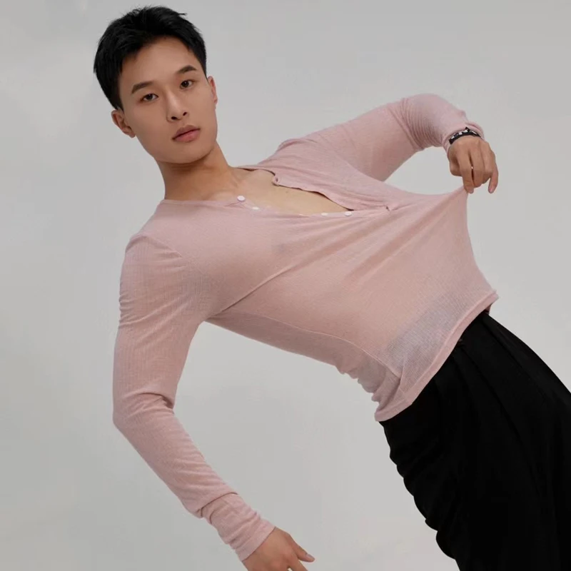 ملابس رقص لاتينية جديدة لعام 2025 للرجال بأكمام طويلة ملابس ممارسة فضفاضة تشاتشا سامبا تانجو ملابس رقص لاتينية للرجال البالغين DQS17345