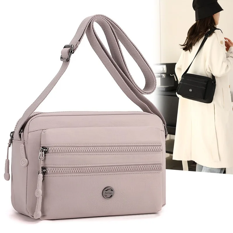 حقيبة ظهر كروس 2024 حقيبة كتف شتوية جديدة حقيبة تسوق غير رسمية للتنقل مقاومة للماء من قماش النايلون حقيبة نسائية فاخرة مصممة