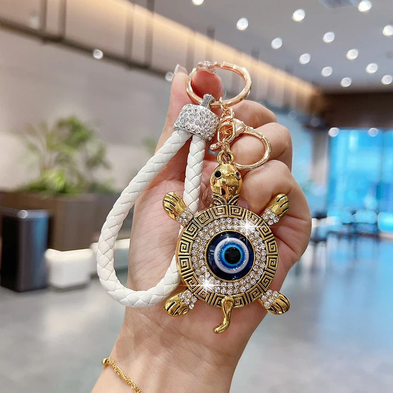 Creative Devil's Eye Turtle Keychain Fashion Exquisite Blue Eyes Car Keychain Circle Niche Design Bag Pendant Accessories
