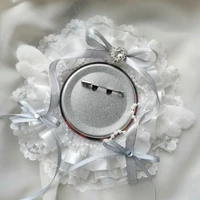 INS lindo conjunto de soporte de Pin de insignia de Anime de moda dulce encaje 58-75mm Itabag estuche de exposición insignia Clip soporte decoración regalo japonés para niños