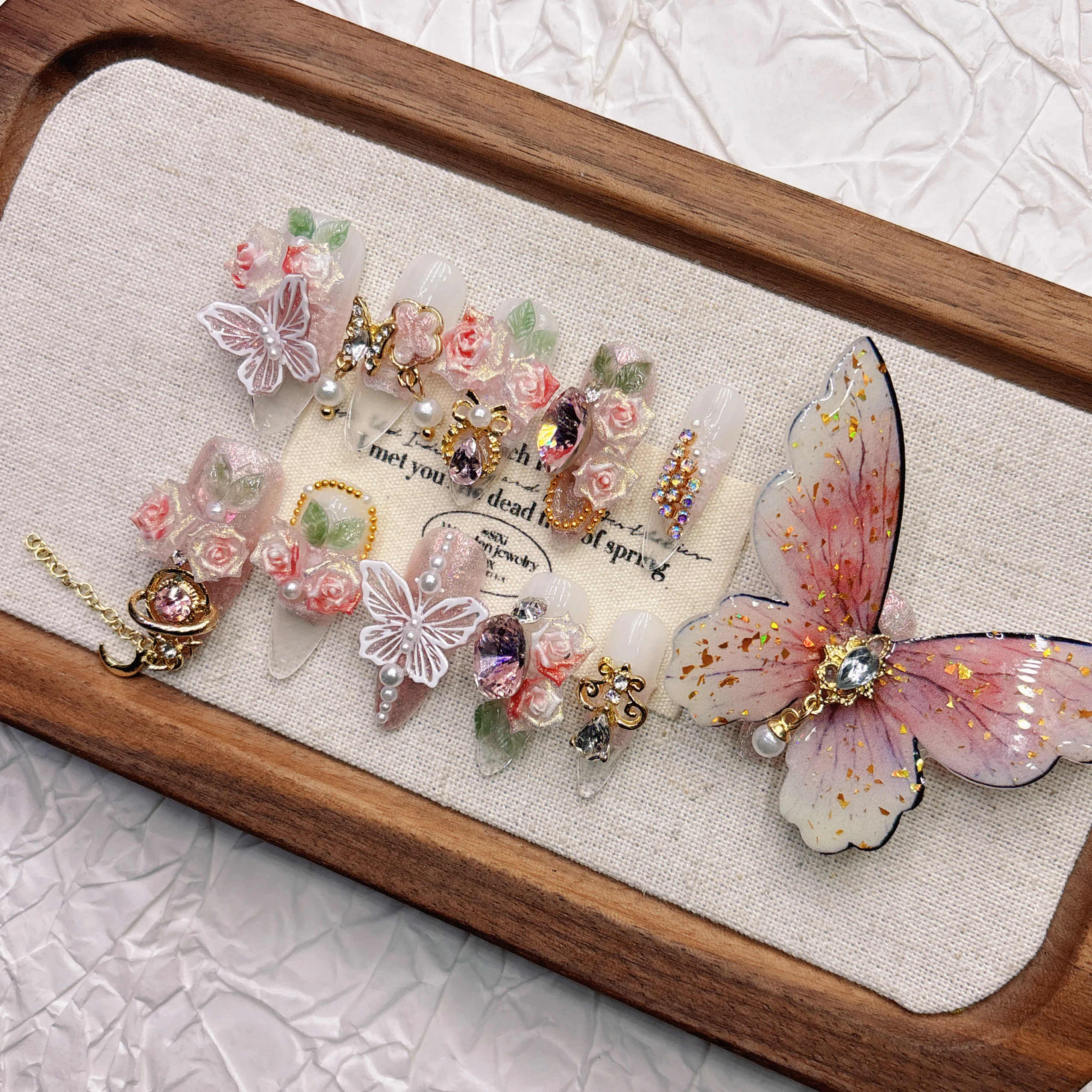 

Pink 11-finger Butterfly Pure Hand-worn Nail Advanced Sense White Nail Art Three-dimensional Flower Custom Products