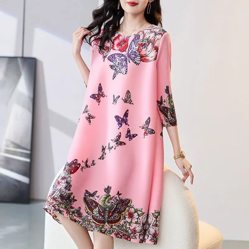 

Spring/Summer New Pleated Mom's Dress Butterfly Print High end Temperament Loose and Slim A-line Dress
