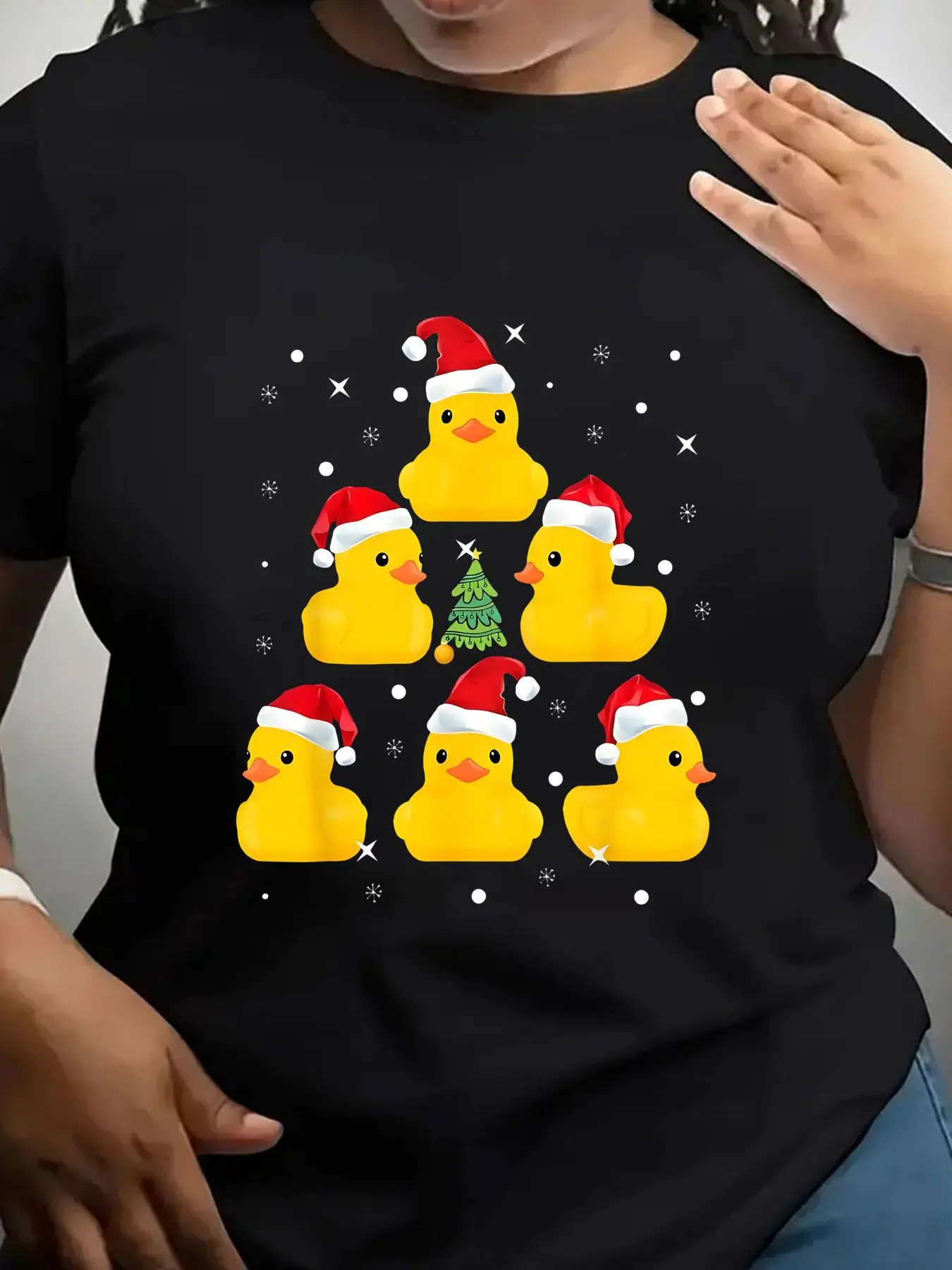 Women's Trendy Crew Neck T-Shirt Christmas Ducks Pyramid Pattern Print Suitable for Casual Sportswear