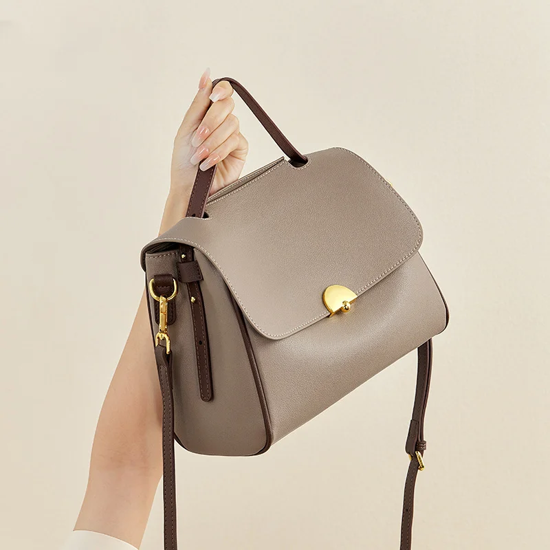 New Women Leather Large-capacity Fashion Shoulder Bag High-quality Versatile Temperament Handbag