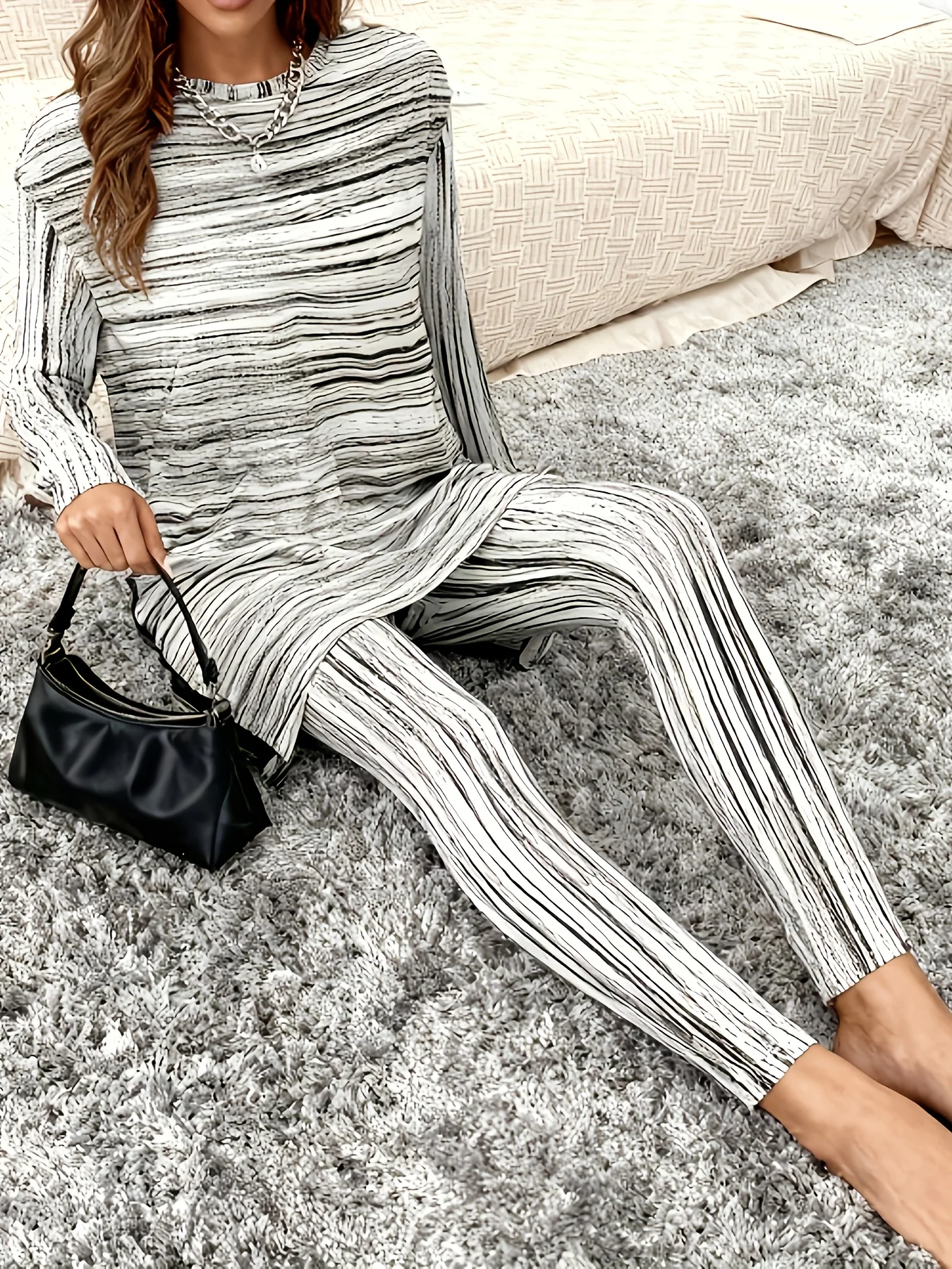 

Женский комплект с длинными рукавами: повседневный костюм из двух предметов цвета хаки, брюки с высокой талией и широкими штанинами, укороченный топ, модный осенний образ