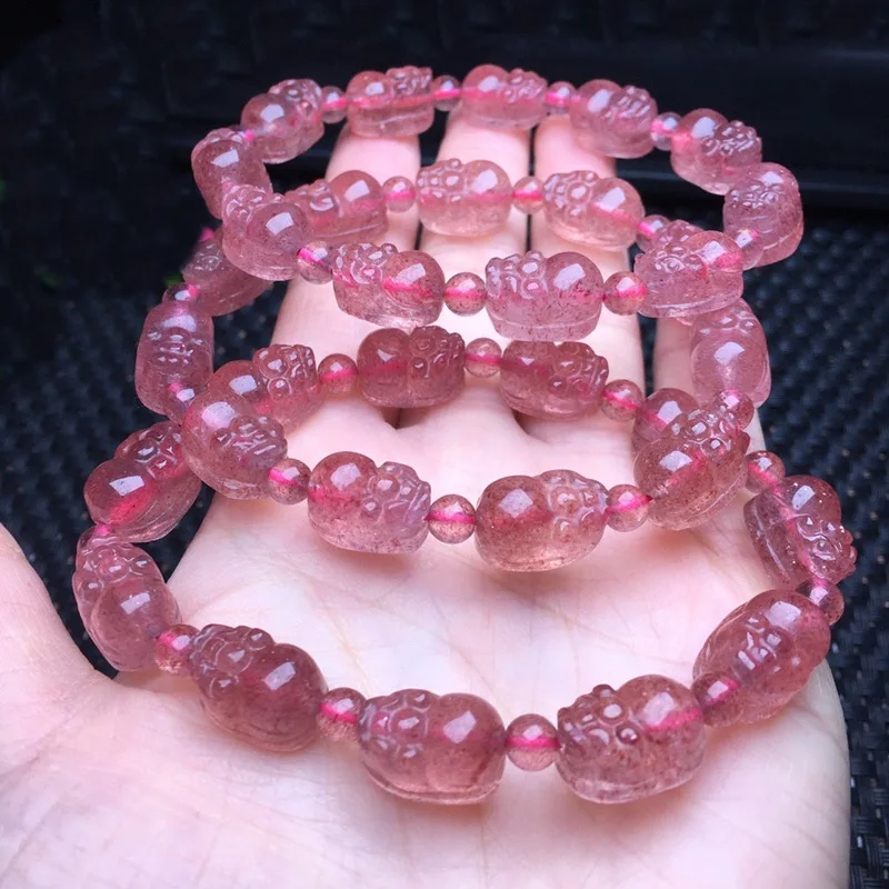 

Rough Stone Red Strawberry Quartz Pi Xiu Women's Single Circle FashionCarving Bracelet Ornament Simple All-Mat