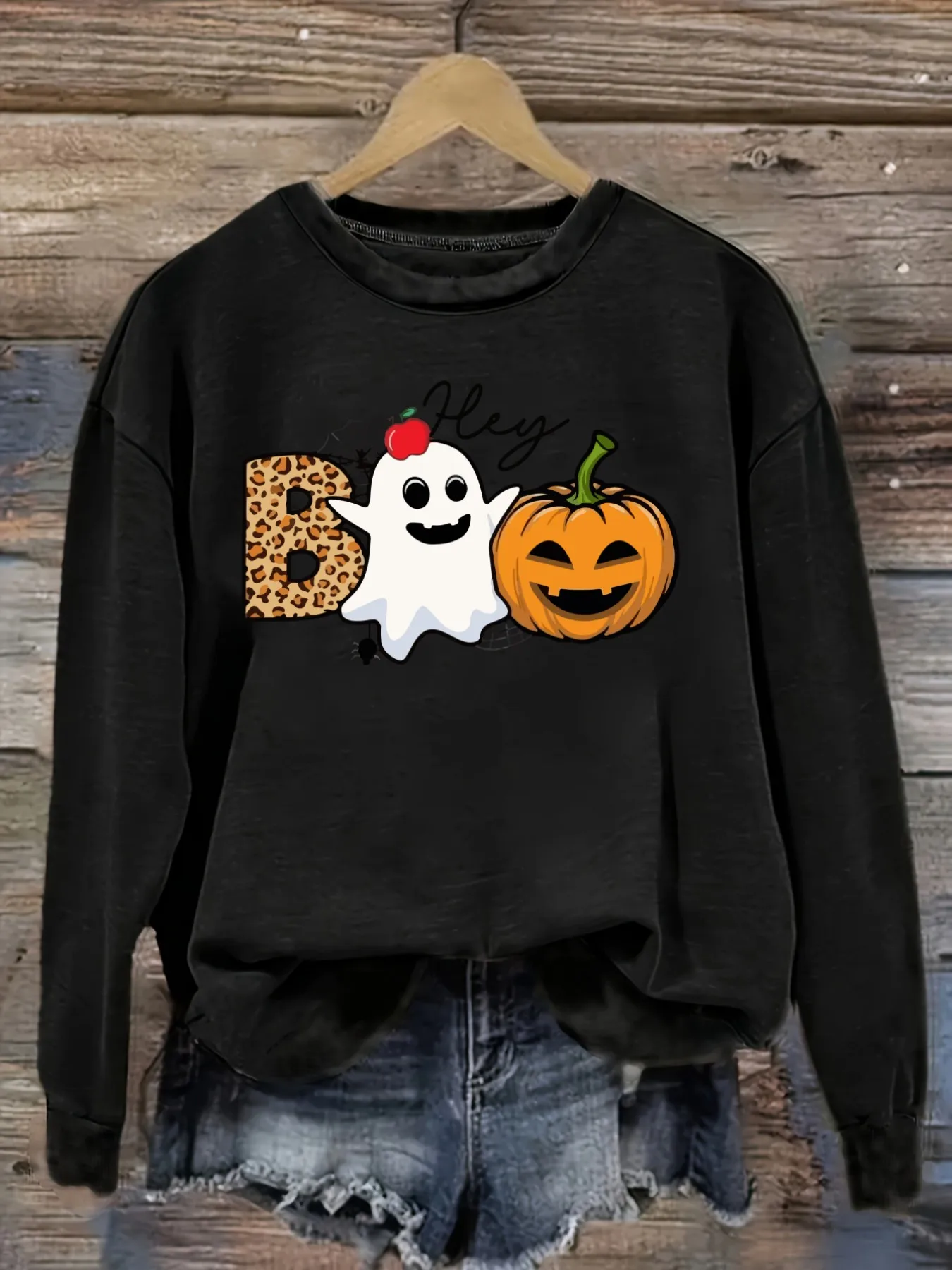 Women's Casual Long Sleeve Crew Neck T-Shirt Hey Boo Ghost Pumpkin Print Design, Round Neck Women's Clothing, Machine Washable, Slightly Elastic, Loose Fit, Spring Autumn Winter Women's T-Shirt, Halloween Costume Outfit