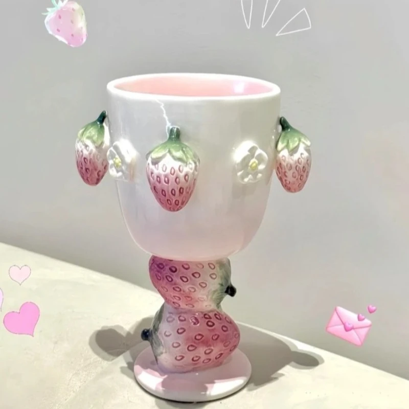 

Strawberry goblet, ceramic red wine champagne glass