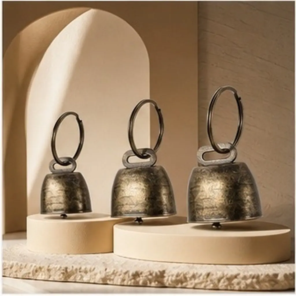 10Pcs Metal Cow Bells Vintage Noise Maker Anti-Lost Bells for Christmas Garden Party Sports Cheering Rustic Hanging Cowbell