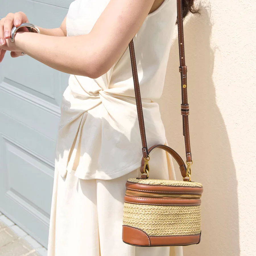 French Retro Straw Woven Leather Contrasting Color Portable Small Square Bag Brown Leather Texture Vacation Commuter Box Bag