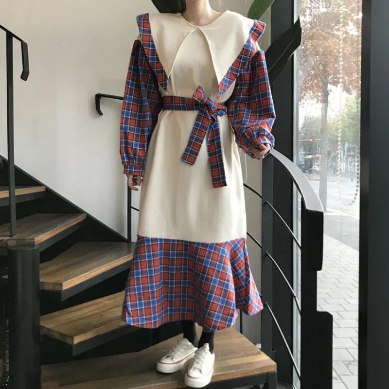 

Retro Multi-checkered College-style Large Collar Sweatshirt Dress with Belt
