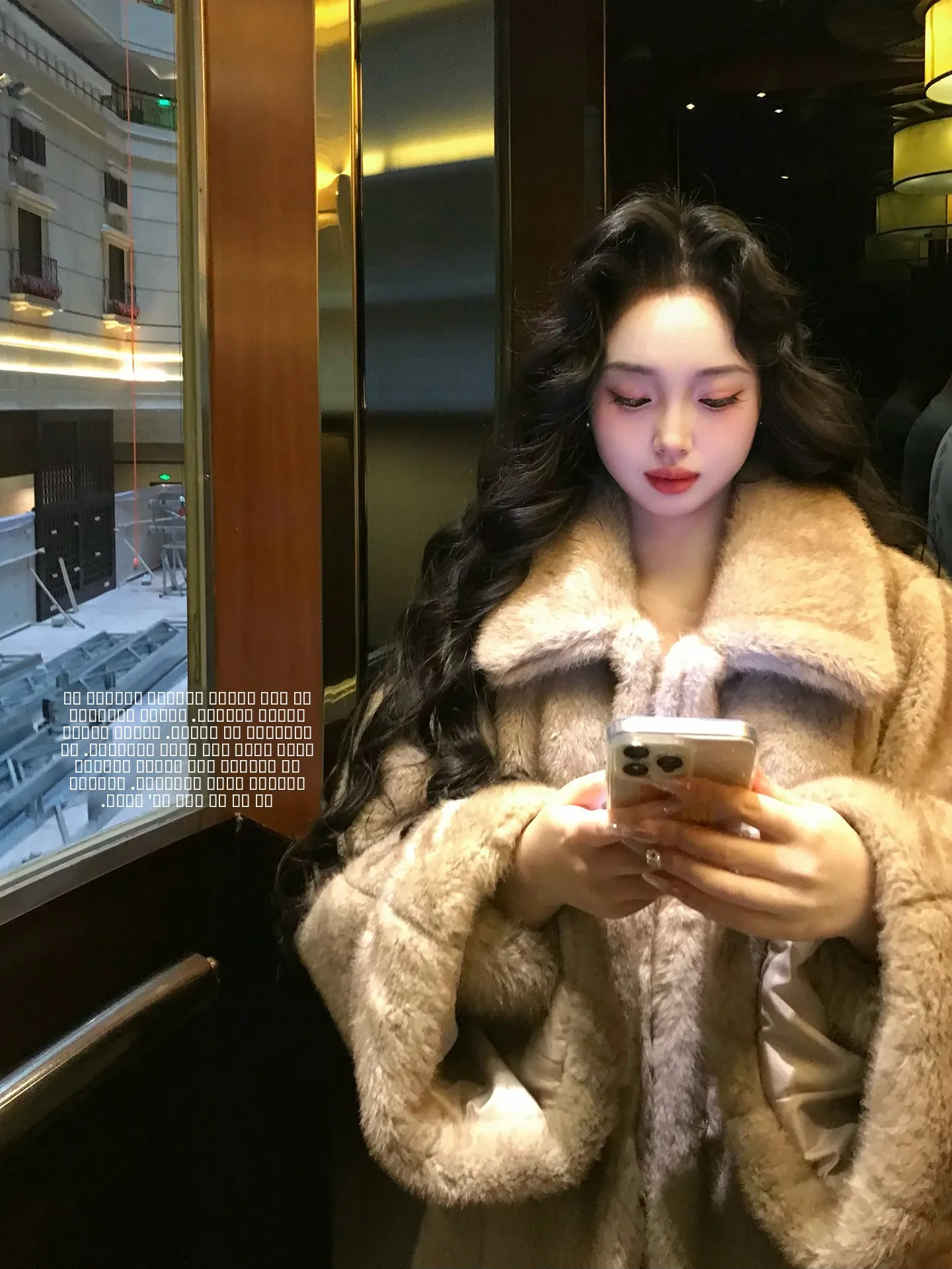 

Женская универсальная короткая верхняя одежда из искусственного меха норки Lu Jin Kyoto Fubao Thiened, осенне-зимняя, с рукавами-лепестками