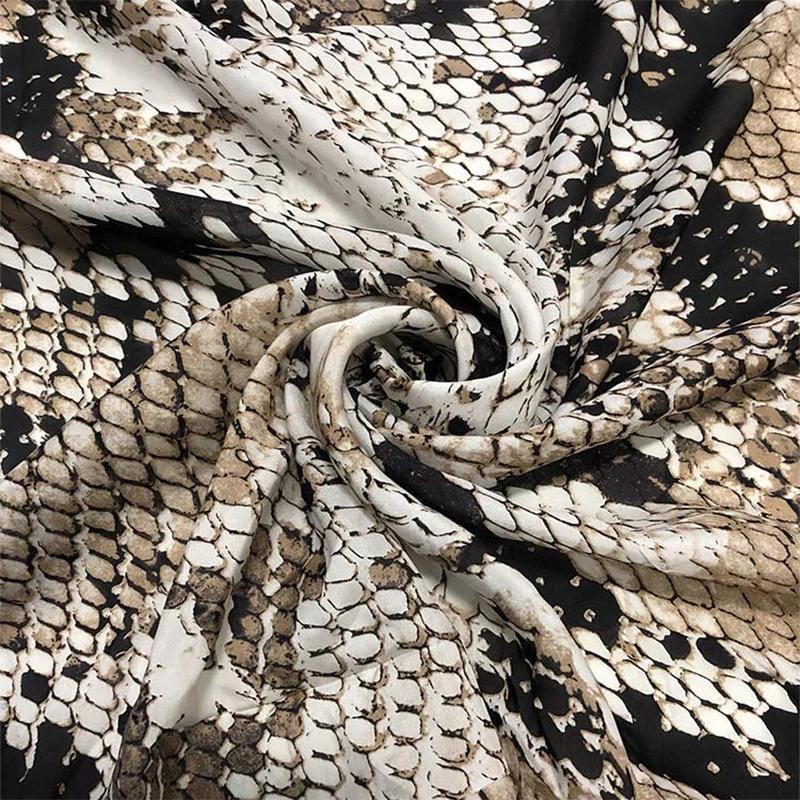 

1 meter 100% Mulberry Silk 11 momme Thin Type Chiffon Silk Fabric Snake Pattern Print 140cm 55" wide by the yard CY015