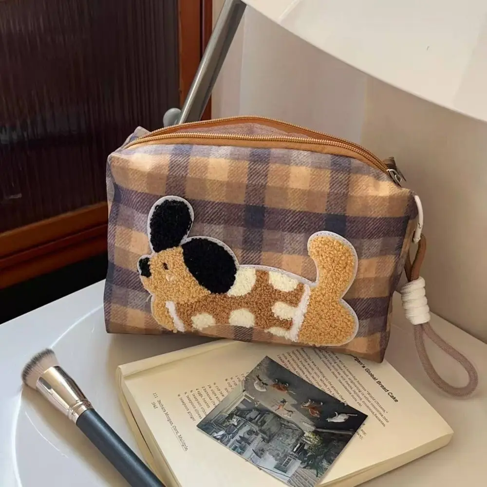 حقيبة مستحضرات التجميل المحمولة ذات سعة كبيرة المطرزة حقائب القرطاسية المحمولة سستة البولكا نقطة الكلب حقيبة مستحضرات التجميل السفر النساء