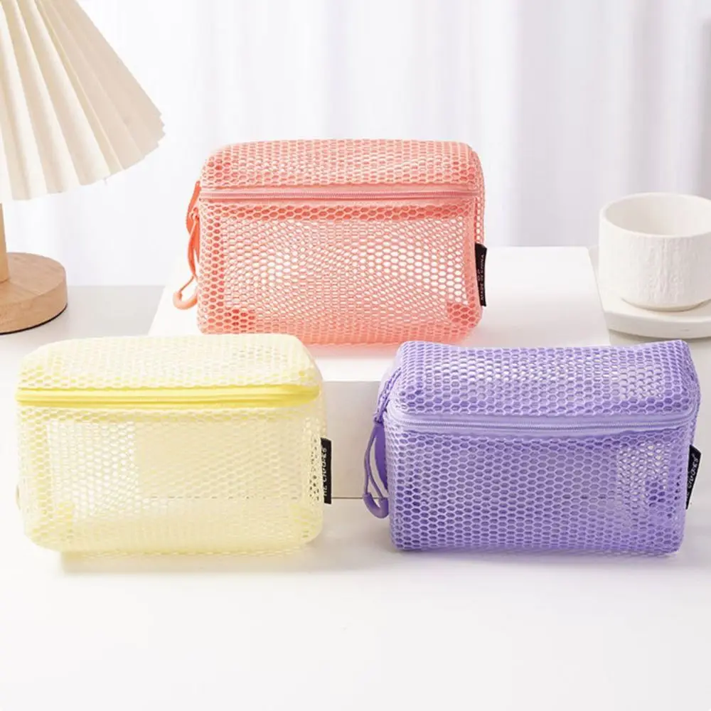 

Casual Nylon Storage Pouch Hand-held Mesh Mesh Pouch Multipurpose With Zipper Cosmetic Bag Travel