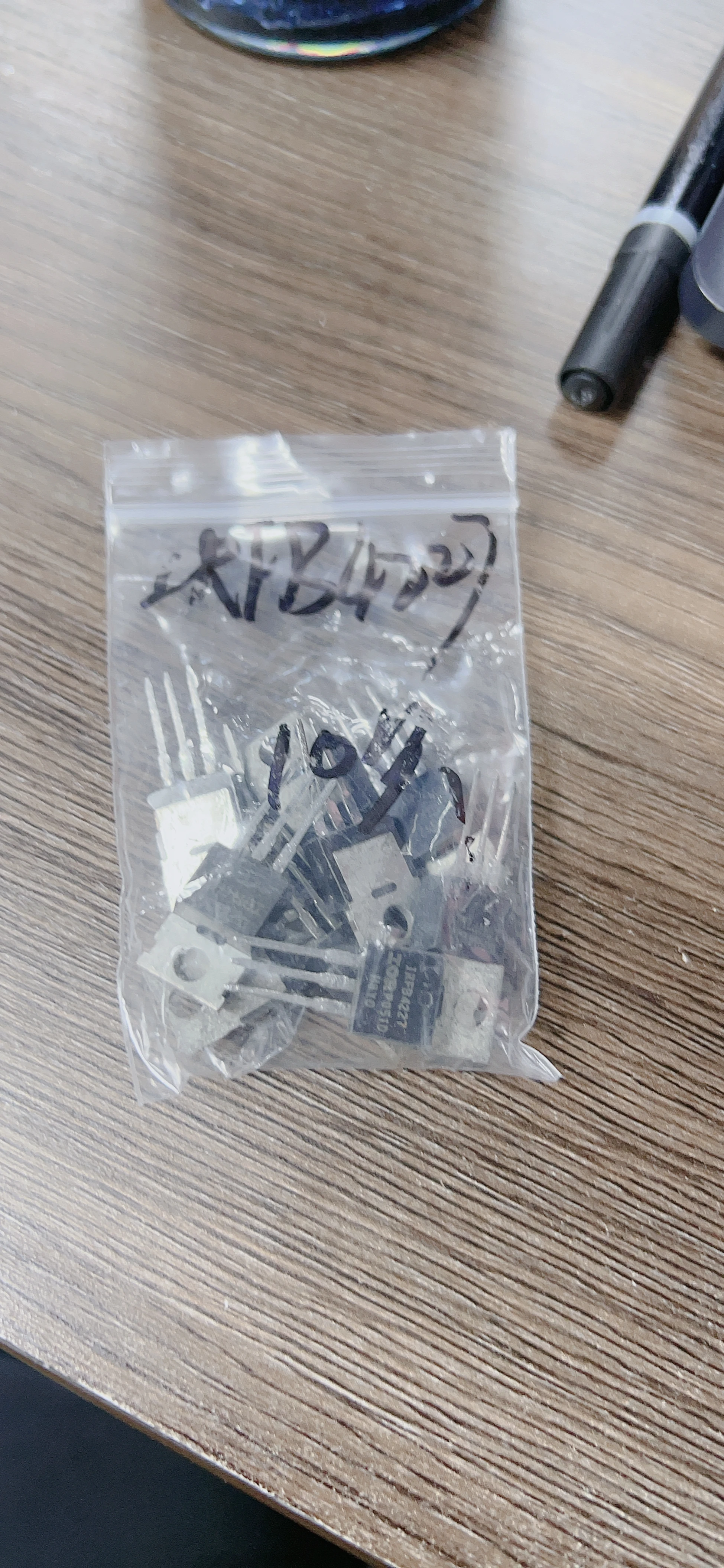 IRFB4227PBF IRFB4227 original imported disassembly machine quality assurance large chip can be shot straight     10PCS -1lot