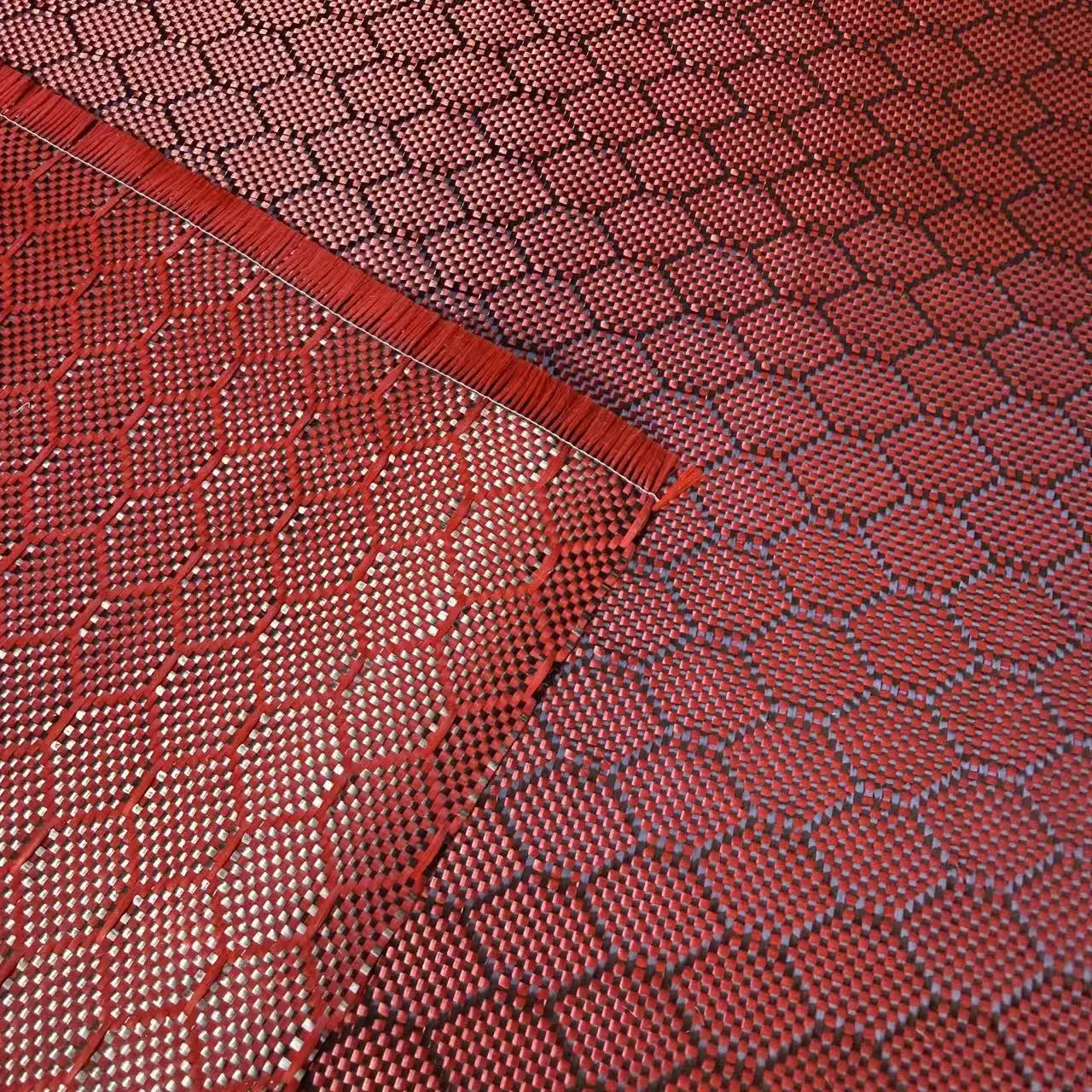 

3K 240g Football Pattern Carbon Fiber Fabric, Honeycomb Jacquard Hexagonal Carbon Fiber Cloth for Car Exterior Decoration