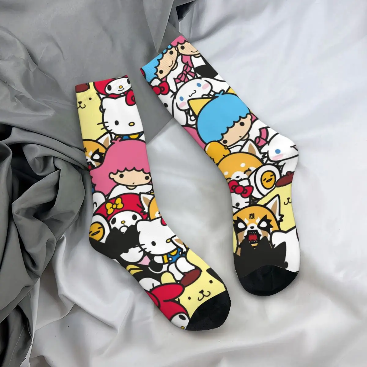 Calcetines antideslizantes de Hello Kitty para hombre y mujer, medias geniales para Otoño e Invierno