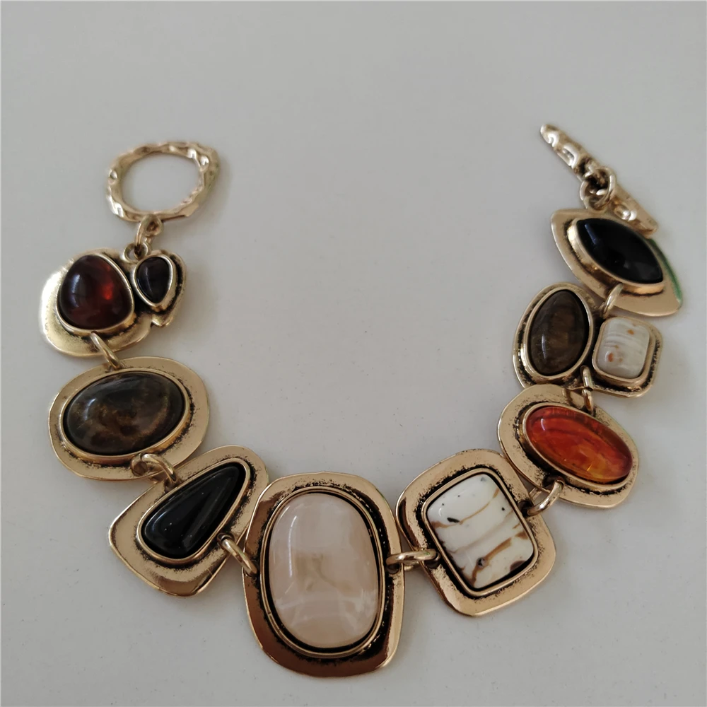2026 New Indian Vintage Statement Resin Bracelets Women Boho Ethnic Gold Silver Plated Metal Links Charm Bracelets Lady Jewelry